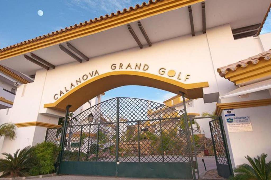 El Casa Blanca - Golf Resort In La Cala De Mijas Luaran gambar