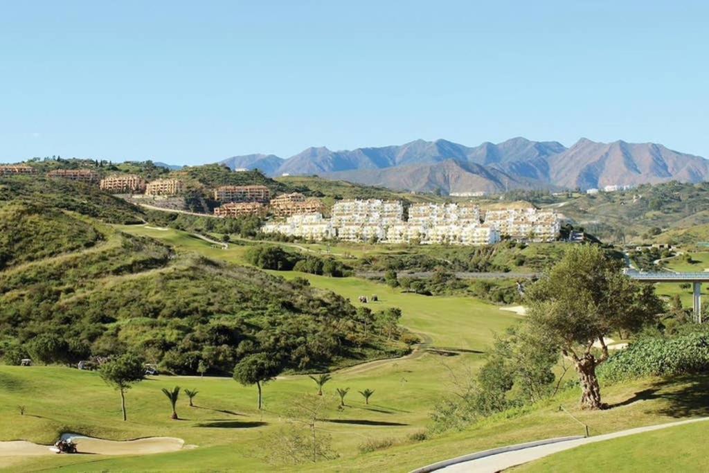 El Casa Blanca - Golf Resort In La Cala De Mijas Luaran gambar